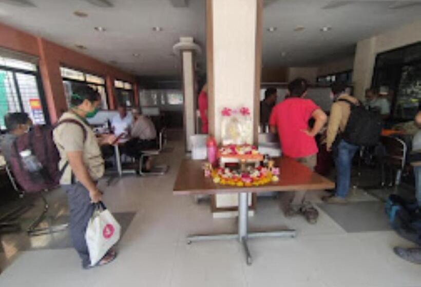 هتل Samrat Nashik