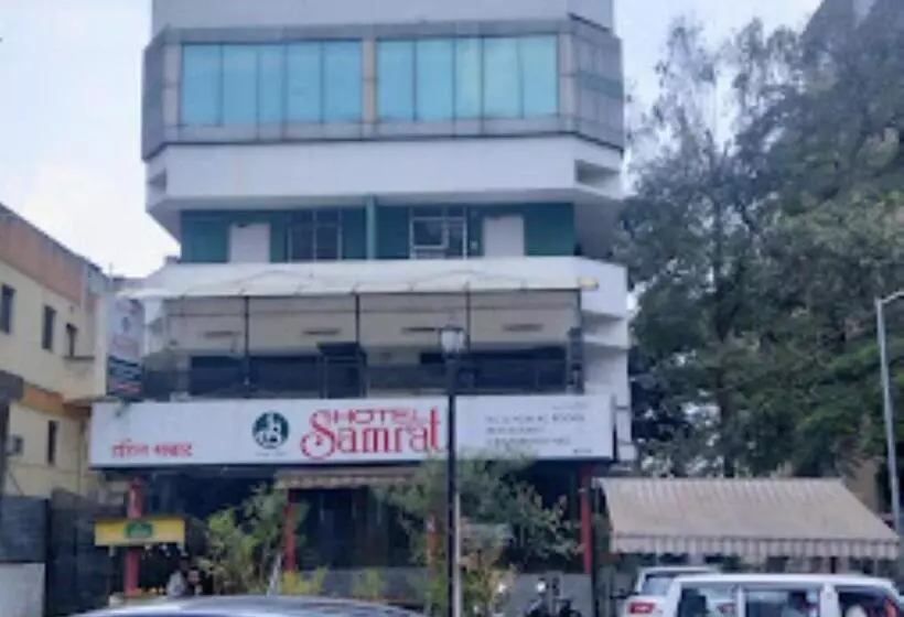 ホテル Samrat Nashik