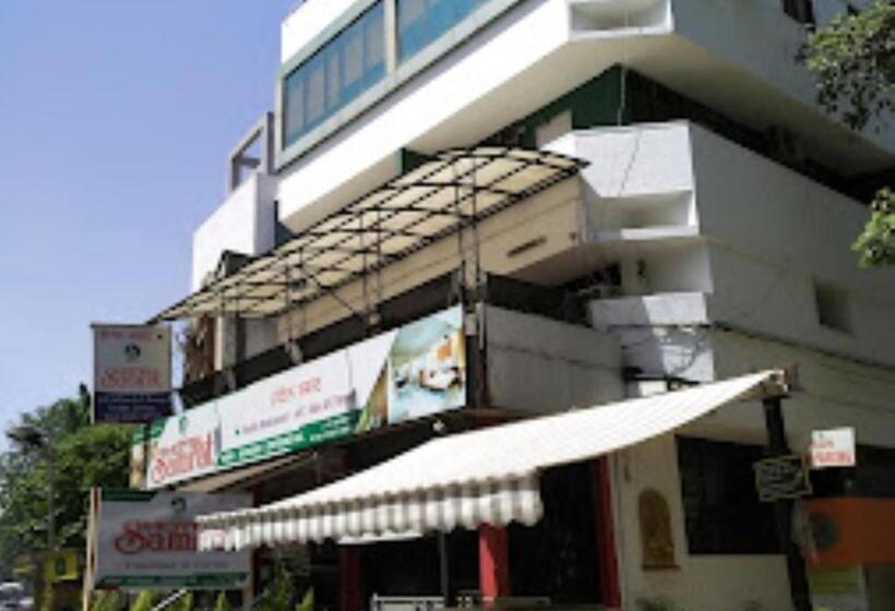 هتل Samrat Nashik
