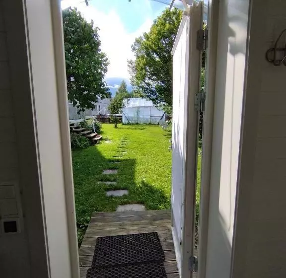 Majatalo Guest House In The Garden