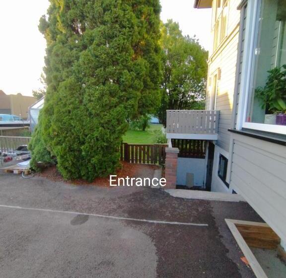 פנסיון Guest House In The Garden