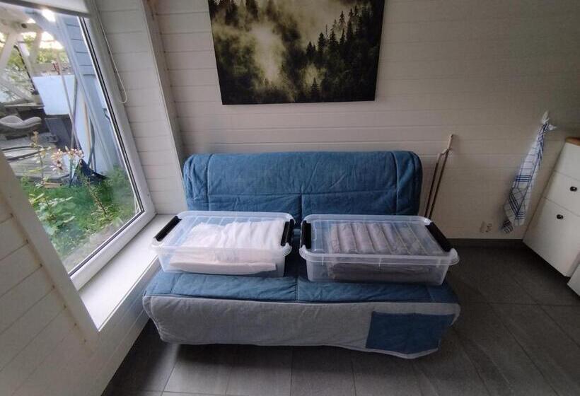 פנסיון Guest House In The Garden