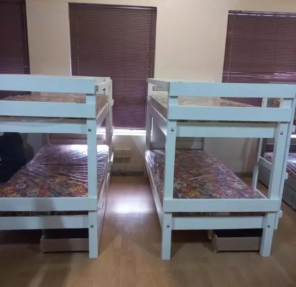 ユースホステル Home Away From Home