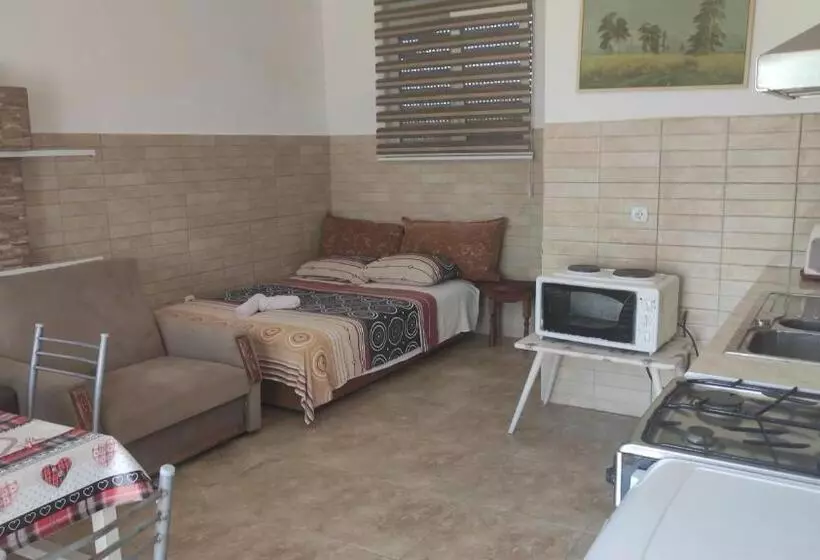 هاستل Maki Apartmani
