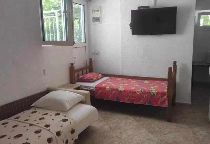 هاستل Maki Apartmani