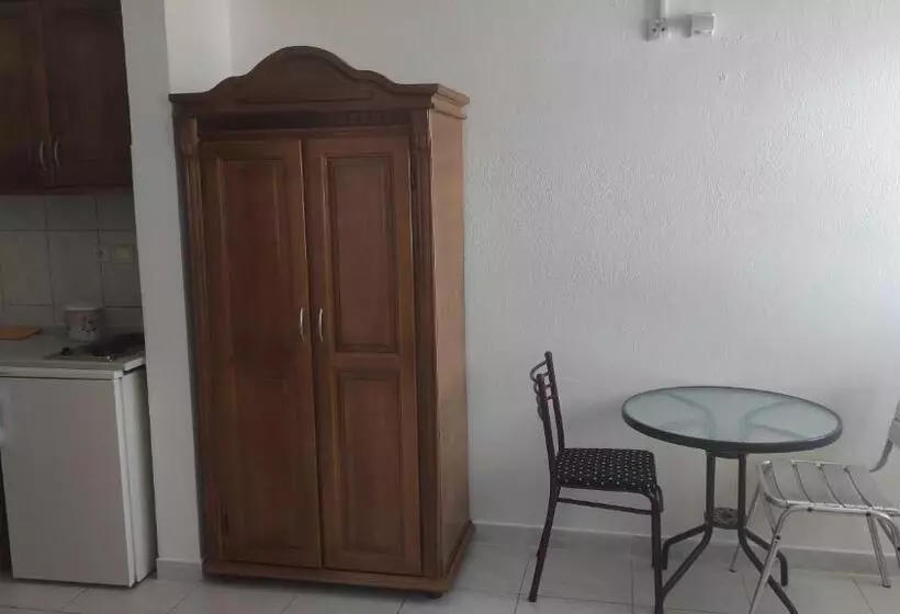 هاستل Maki Apartmani