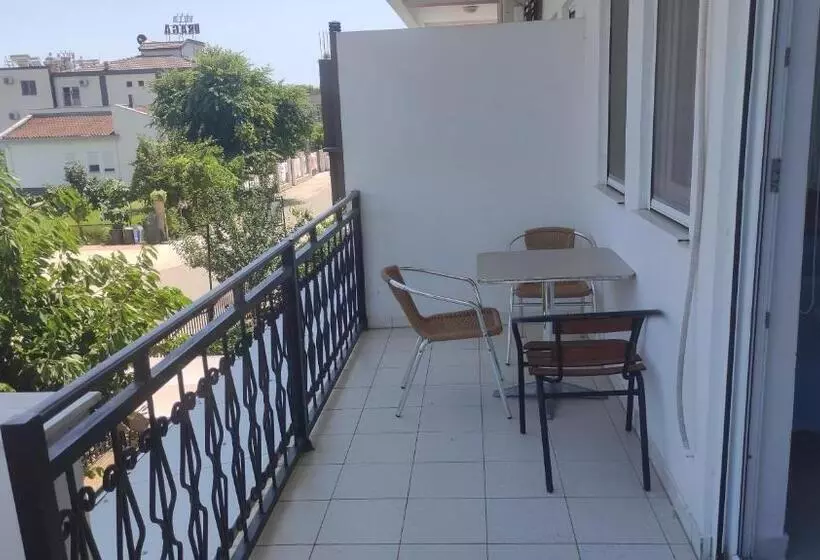 هاستل Maki Apartmani