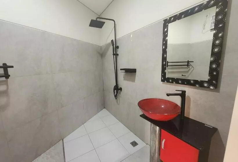 Aamiaismajoitus (B&B) Taman Dari Villa