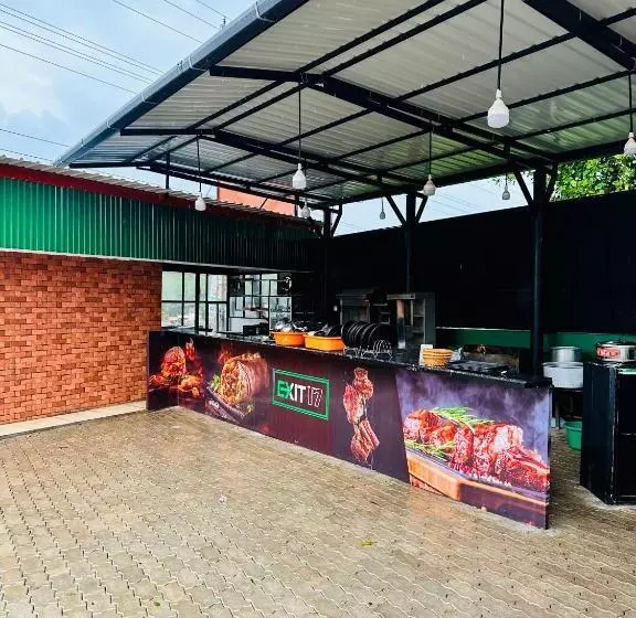 Hotelli Tcs Rooms Ezhilode Payyanur