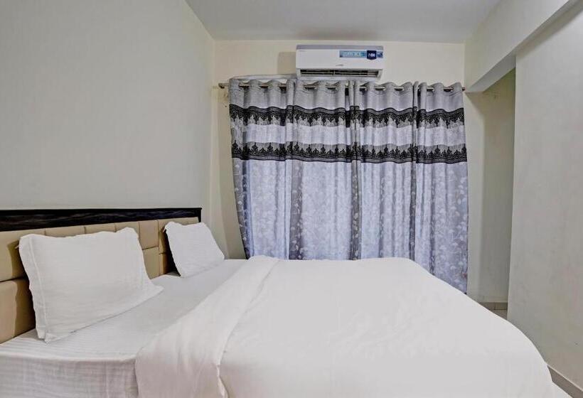 ホテル Oyo The Maharaja Place