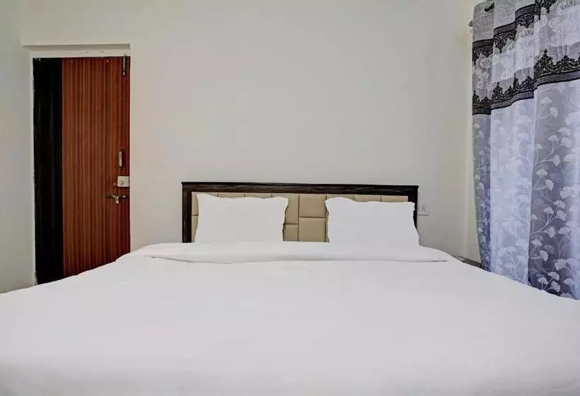Hotelli Oyo The Maharaja Place