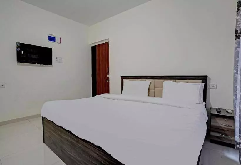 Hotelli Oyo The Maharaja Place
