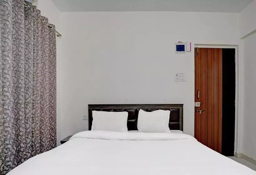 Hotelli Oyo The Maharaja Place
