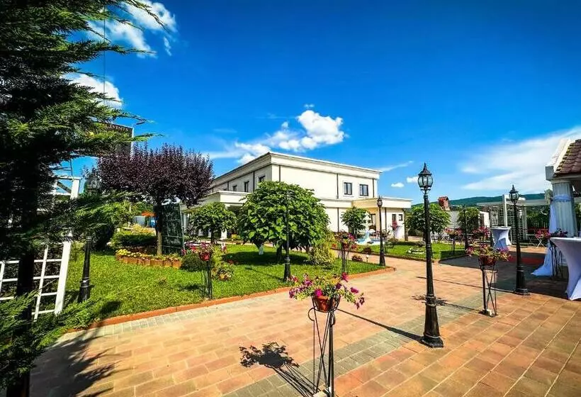 ホテル Pensiunea Cristal