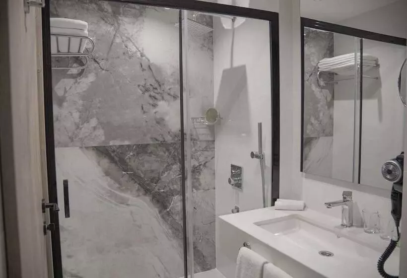 ホテル Ramada Plaza By Wyndham Batman