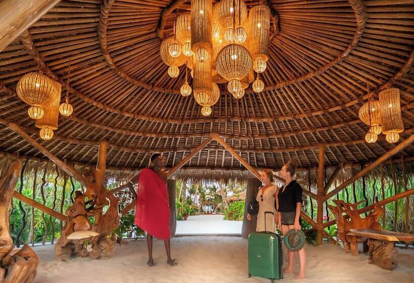 فندق Sensations Eco Chic