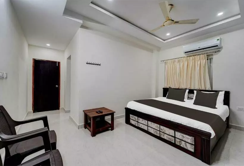 هتل Collection O Sree Balaji Hospitality Services