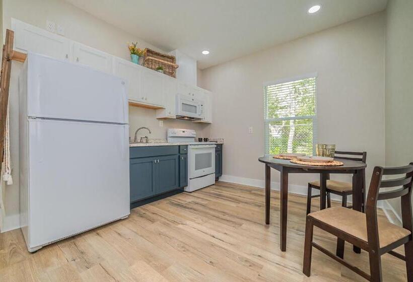 Szálloda The Oasis Resort