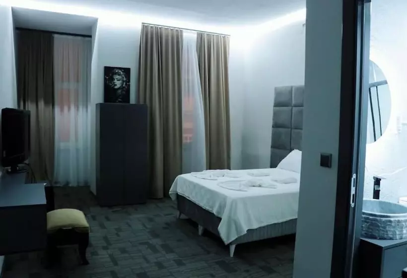 Hotelli Taksim By Rich