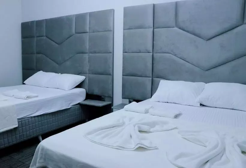 Hotelli Taksim By Rich