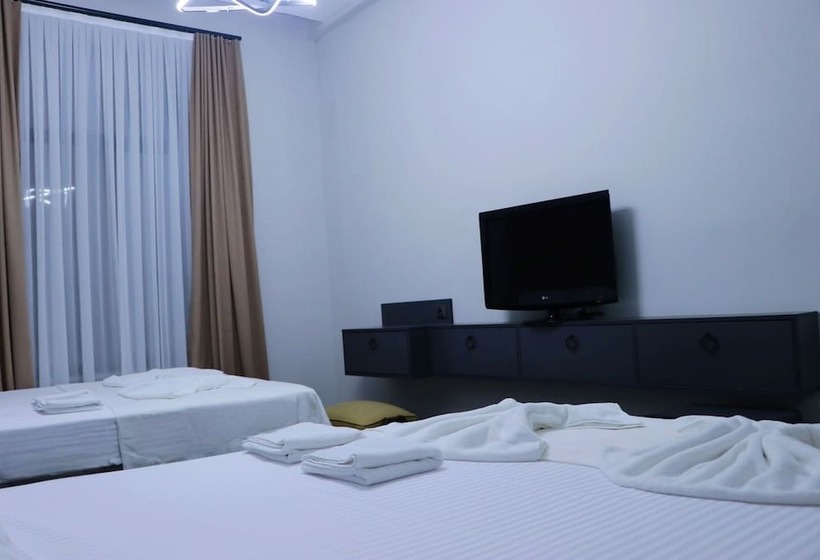 בית מלון כפרי Taksim By Rich