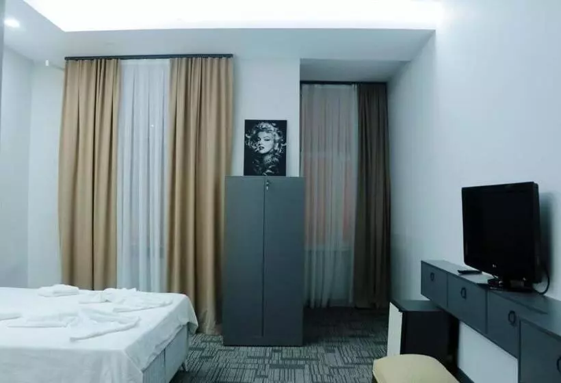 Hotelli Taksim By Rich