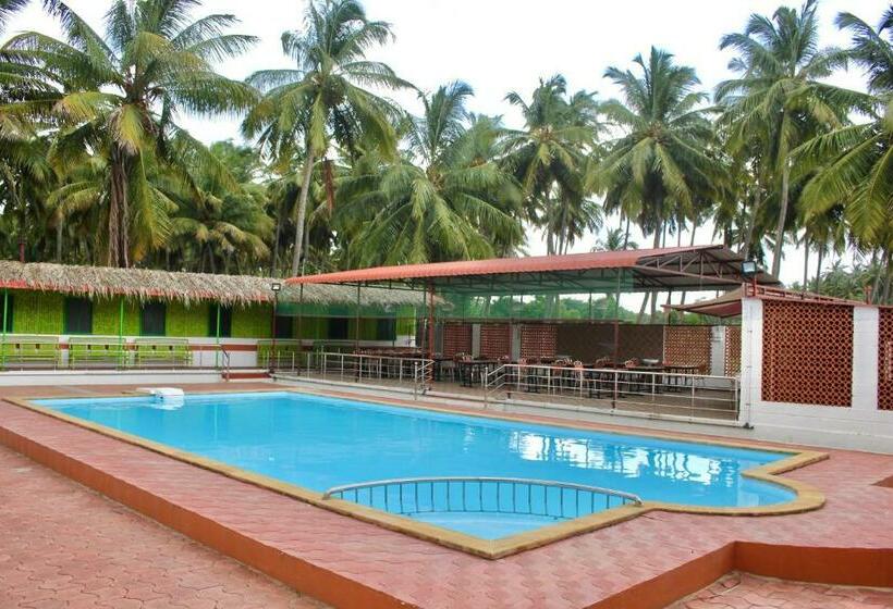 בית מלון כפרי Thiruchitrambalam Palace Resort