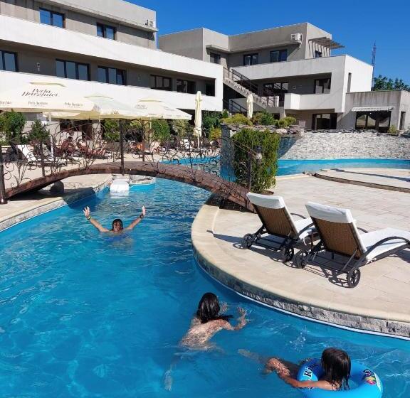 منتجع Complex Casa Ani