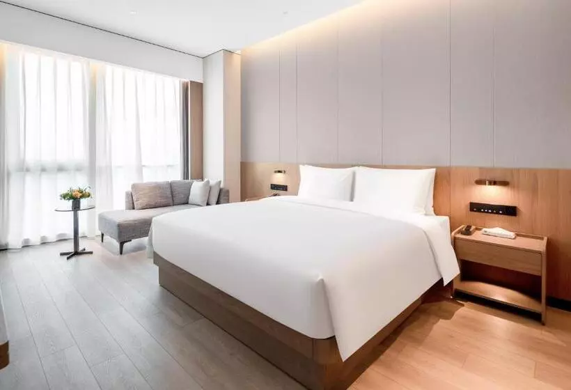 The Coli Hotel Jinan