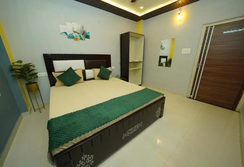 ユースホステル Golden Lotus Varanasi