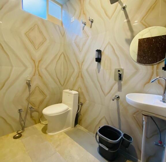 فندق صغير Golden Lotus Varanasi