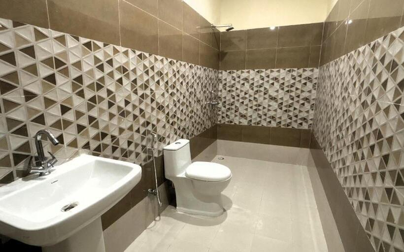 هتل Grand Parador