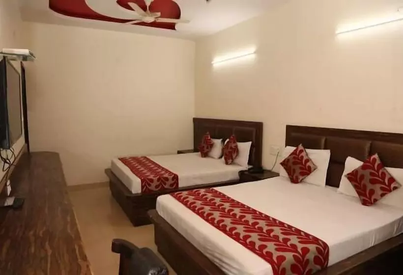 هتل New Ss Residency