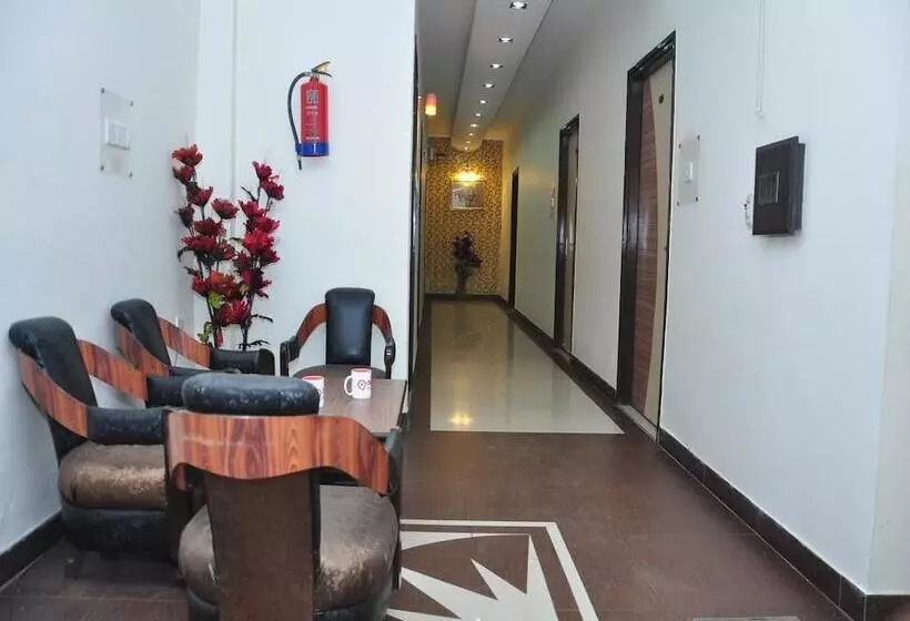 هتل New Ss Residency