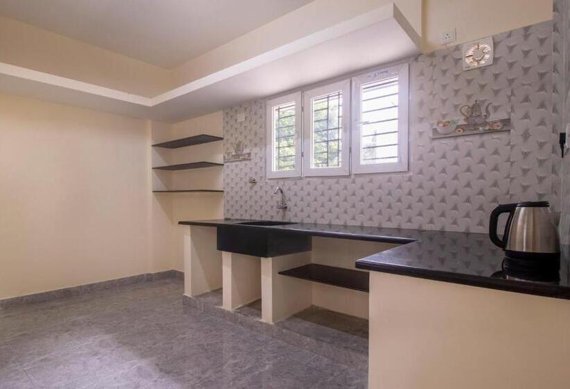 בית מלון כפרי 2 Bhk Service Apartments   Manyata Tech Park