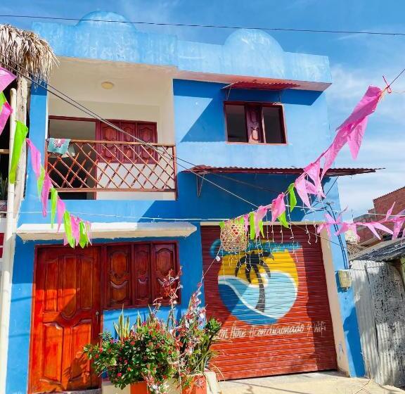 پانسیون Alkimia Beach