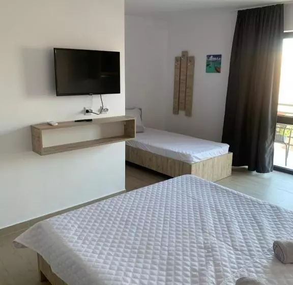 Pensió Casa Tony