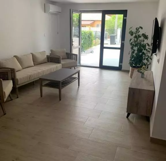 Pensió Casa Tony