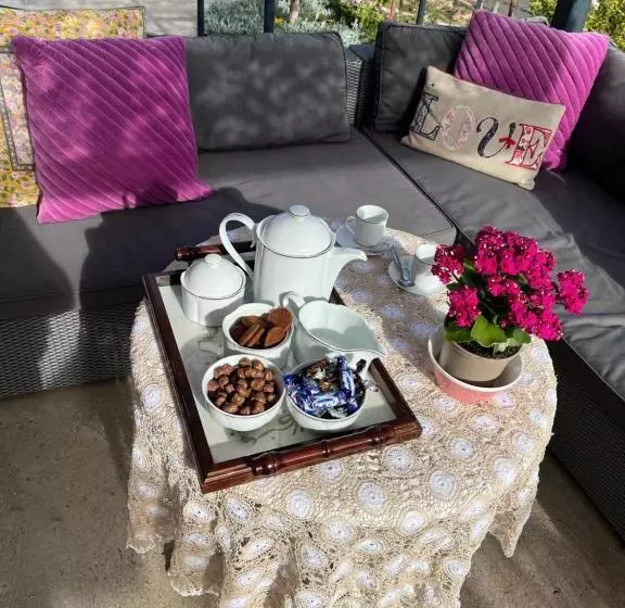 Majatalo Panoramic House