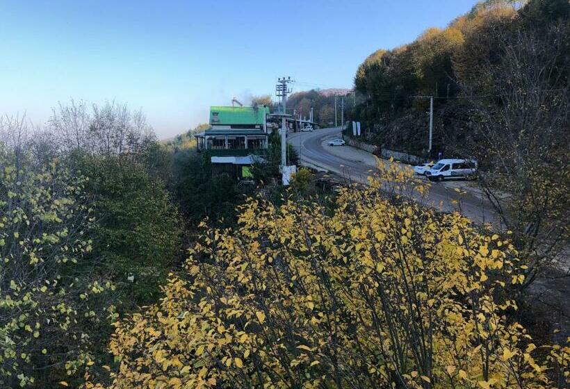 אתר נופש Manzara Sui̇tes Orman Köy