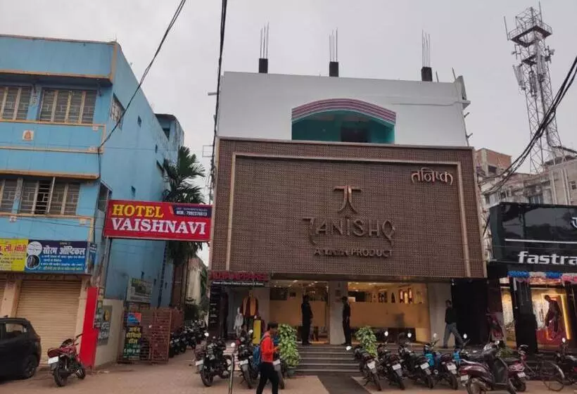 ホテル Vaishnavi Near Baba Dham Temple
