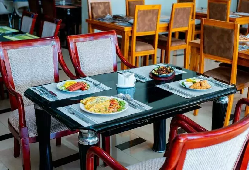 Lenana Hotels