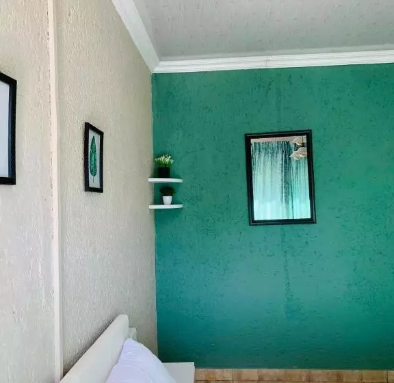 Majatalo Asante Sana Guest House