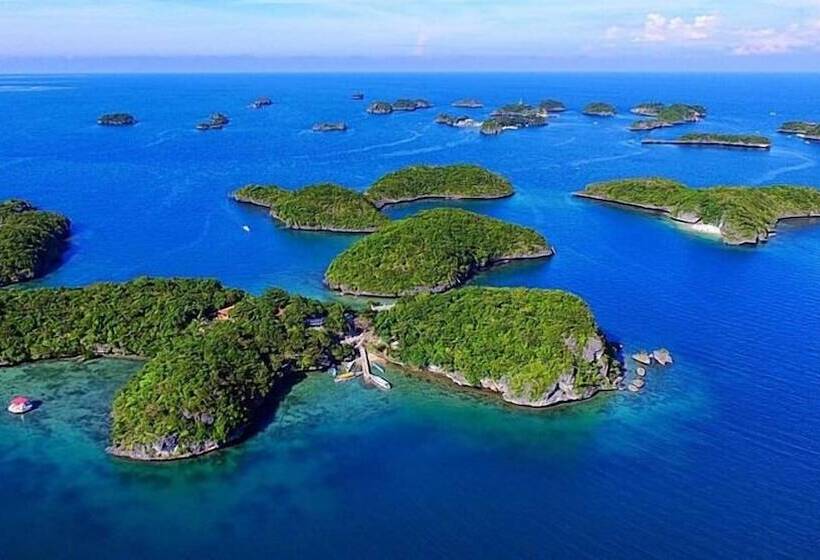 Pilot Hotel Powered By Cocotel