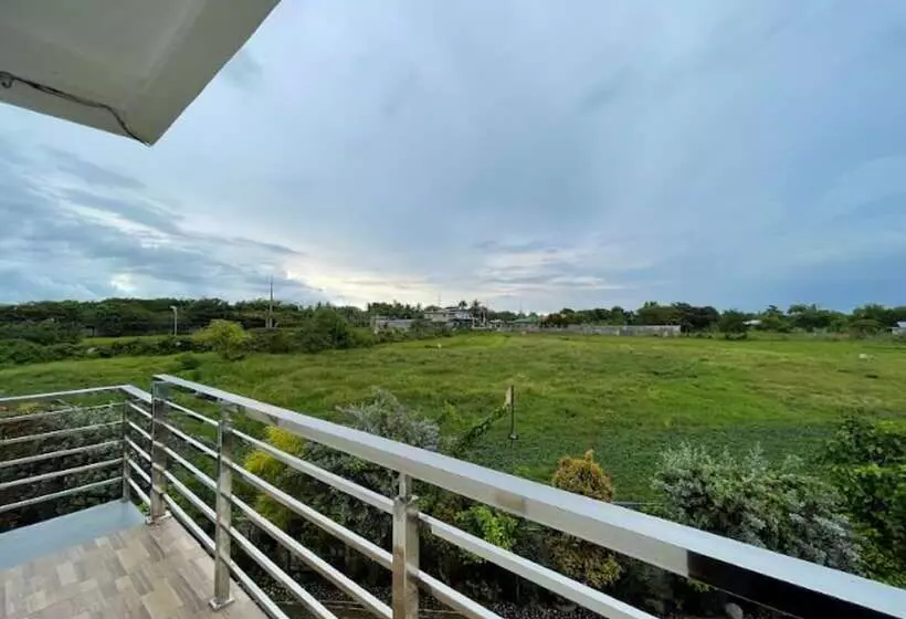 Pilot Hotel Powered By Cocotel