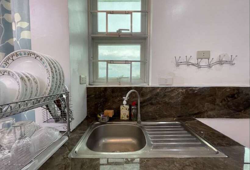 Pilot Hotel Powered By Cocotel