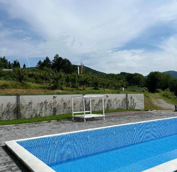 استراحتگاه Zdravkovac Country Club