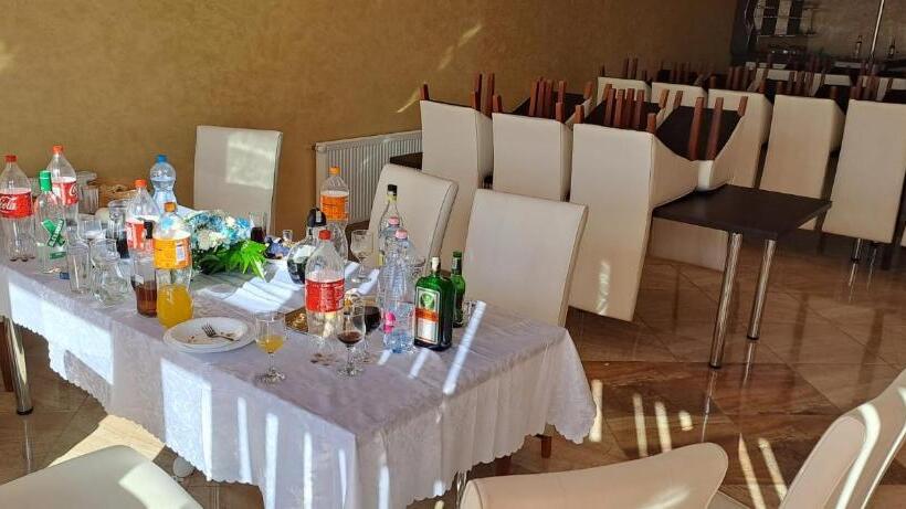 تختخواب و صبحانه Casa Simona