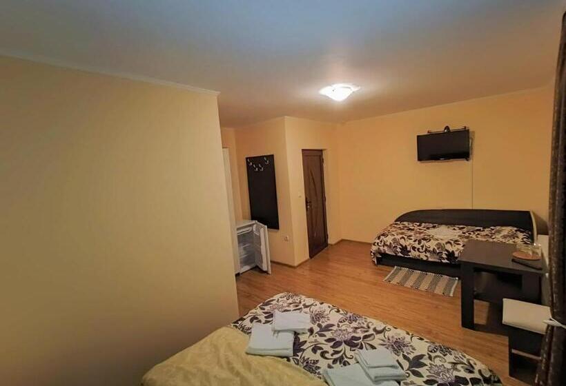 تختخواب و صبحانه Casa Simona