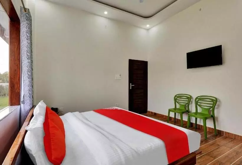Hotelli Bala Shankar Resort Kujarwal Group